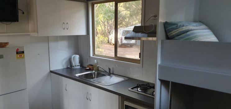 Gracetown Caravan Park ภายนอก รูปภาพ
