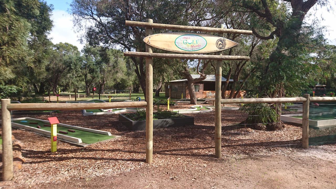 Gracetown Caravan Park ภายนอก รูปภาพ