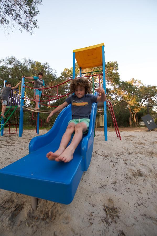 Gracetown Caravan Park ภายนอก รูปภาพ