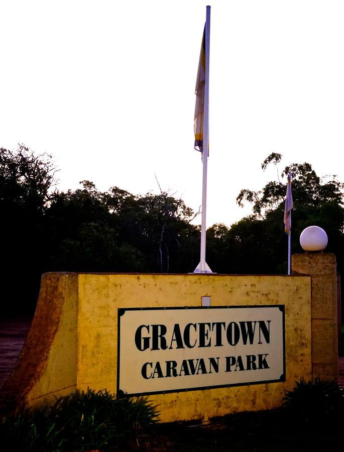 Gracetown Caravan Park ภายนอก รูปภาพ